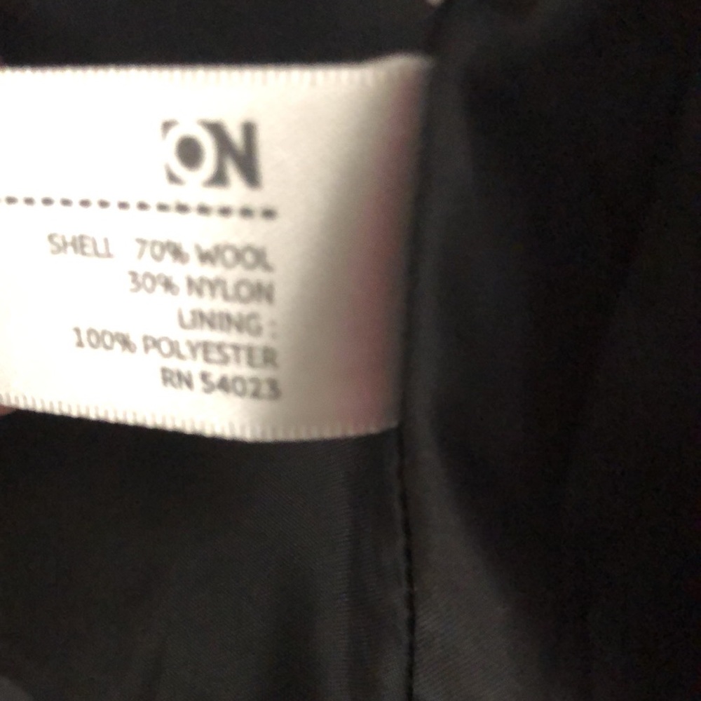 Red Cropped Winter Jacket - Never Worn - image 4